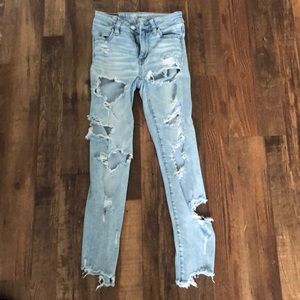 american eagle distressed jeans